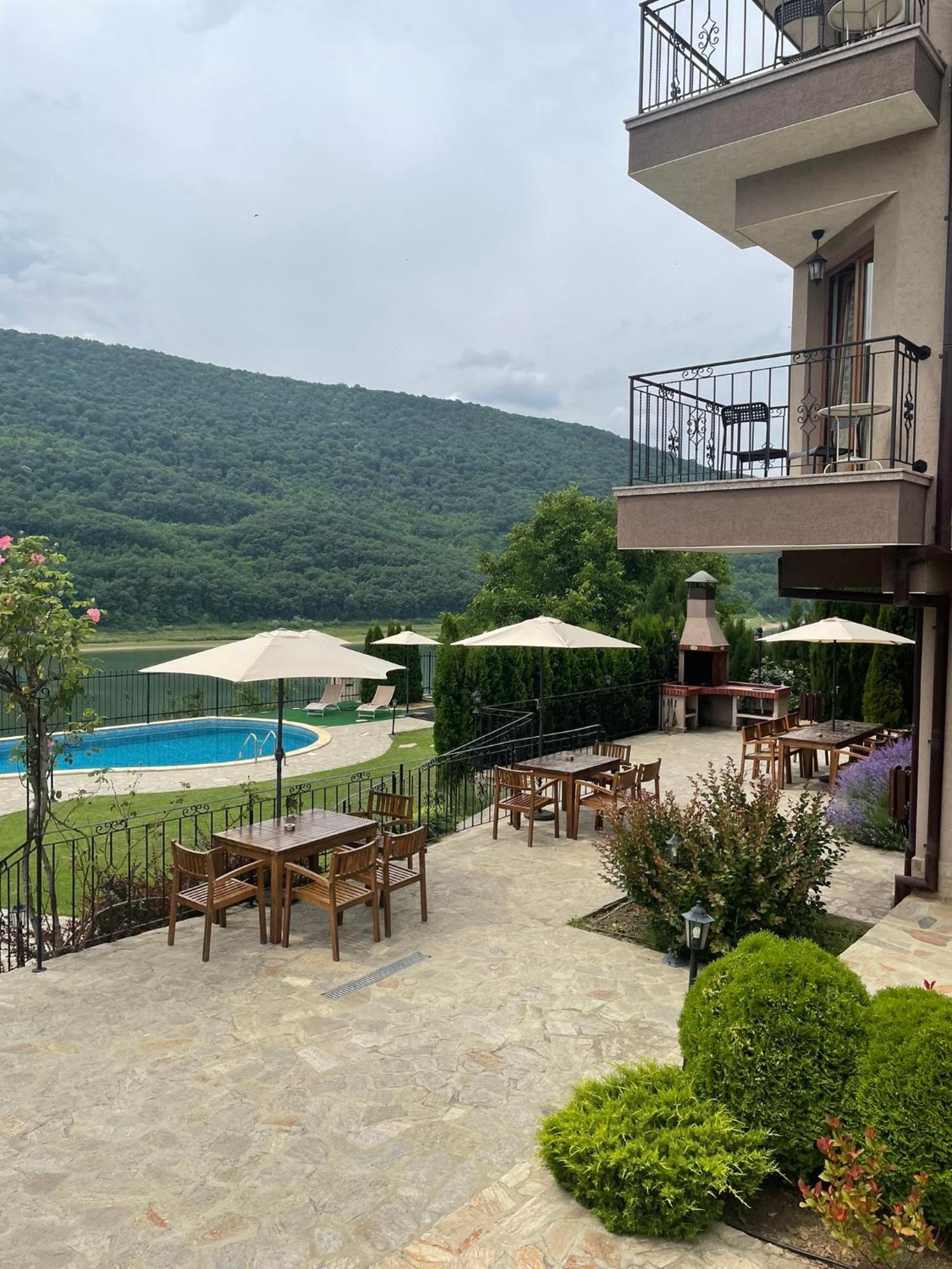 Eco House Kitana Hotel Asparuhovo Eksteriør billede