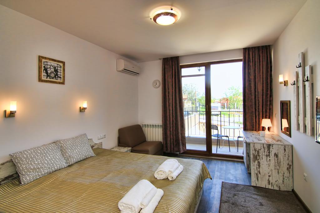 Eco House Kitana Hotel Asparuhovo Eksteriør billede